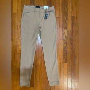 Express Women’s skinny mid rise pants